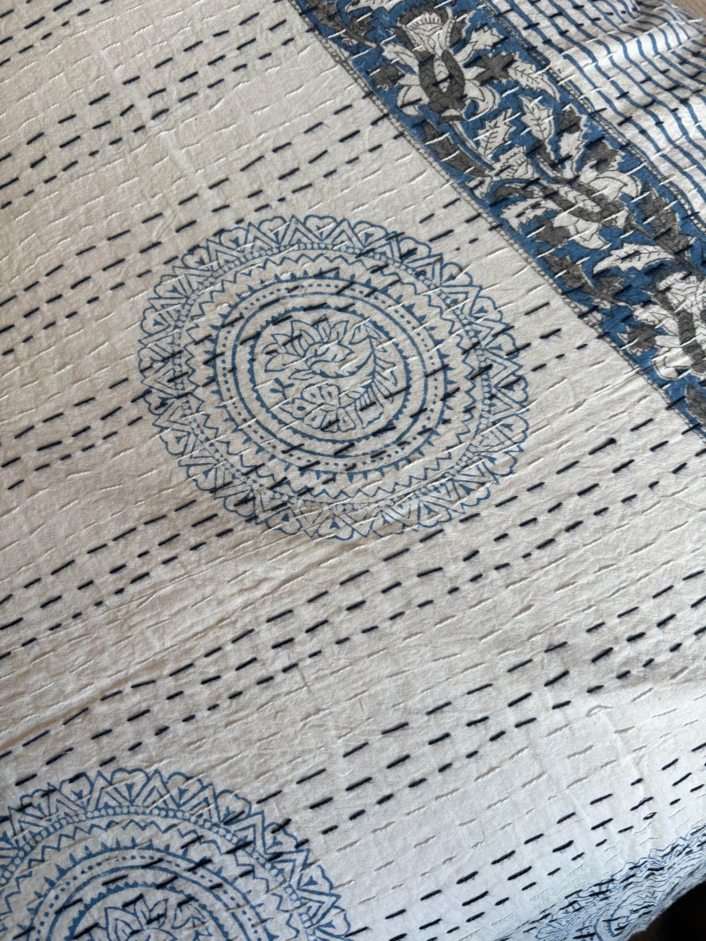 Kantha Quilt. Blue and White Circle Design Hand Block Printed